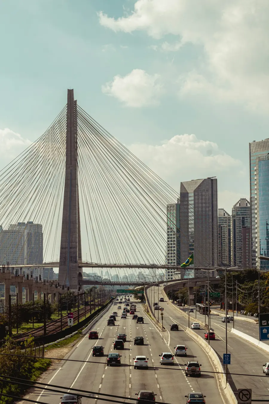 Ponte Estaiada, em São Paulo